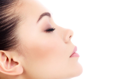 Permalip: un trattamento per labbra carnose effetto nature